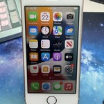 Fair Apple iPhone SE 1st Gen 2016 - Unlocked, 64 GB, Rose Gold, A1662