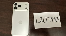 Mint
													Apple iPhone 17 Pro Max - Unlocked, Silver, 256 GB, A3257, photo 4 of 10