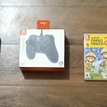 Mint Nintendo Switch - OLED - Red & Blue, 64 GB