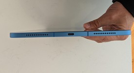Good
													Apple iPad 10th Gen - Unlocked, Blue, 64 GB, A2757, photo 5 of 7