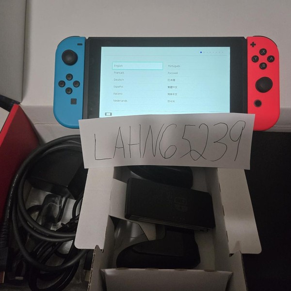 Nintendo Switch - 32 GB, Neon Blue