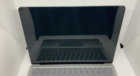 Good
													Microsoft Surface Laptop 7 - Platinum, 256 GB, 16 GB, 13.8", photo 4 of 11