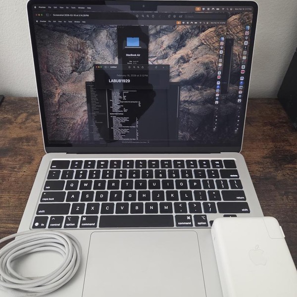 MacBook Air 2025 (M4) - 13 inch - 512 GB, Silver, 24 GB, Apple M4