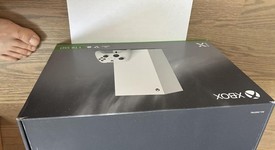 New
													Xbox Series X (2020) - Robot White, 1 TB, All-Digital, photo 5 of 5