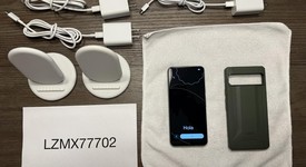 Good
													Google Pixel 8 - Unlocked, Hazel, 256 GB, 8 GB, G9BQD, Sub-6 5G, photo 3 of 19