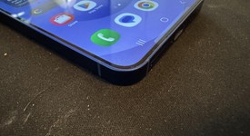 Good
													Samsung Galaxy S25 - Unlocked, Navy Blue, 256 GB, 12 GB, SM-S931U1, photo 2 of 6