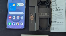 Mint
													Samsung Galaxy S25 - Unlocked, Silver Shadow, 128 GB, 12 GB, SM-S931U1, photo 1 of 6