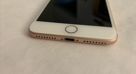 Good
													Apple iPhone 7 Plus - Unlocked, Rose Gold, 128 GB, A1784, GSM, photo 5 of 23
