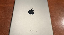 Good
													Apple iPad 9th Gen - Unlocked, Gray, 64 GB, A2603, photo 3 of 16