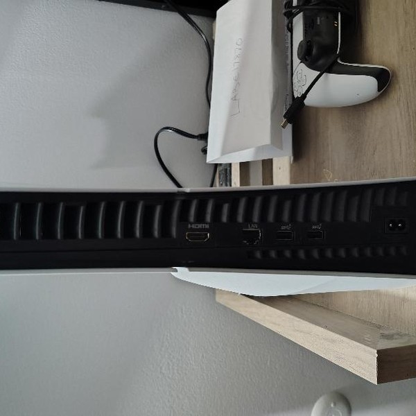 PlayStation 5 Standard Edition (2020) - 825 GB, White, Standard Edition