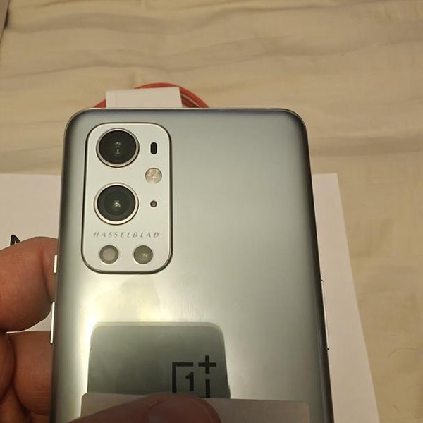 OnePlus 9 Pro - Unlocked, 256 GB, Silver, 12 GB, LE2127