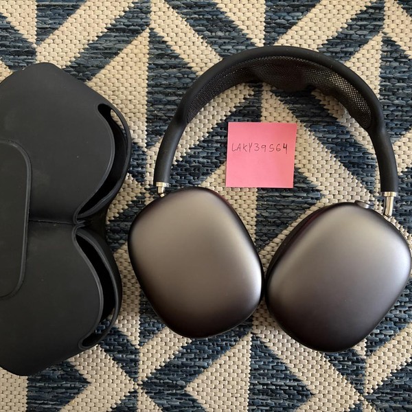Apple AirPods Max - Gray