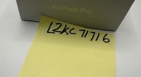 New
													Apple AirPods Pro 2 - USB-C, photo 4 of 4