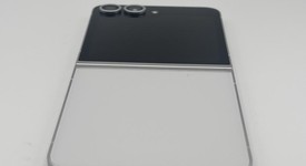 Mint
													Samsung Galaxy Z Flip6 - Unlocked, White, 512 GB, 12 GB, SM-F741U1, photo 4 of 8