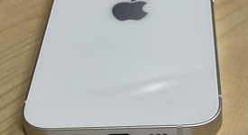 Fair
													Apple iPhone 14 - Unlocked, Starlight, 128 GB, A2649, photo 3 of 5