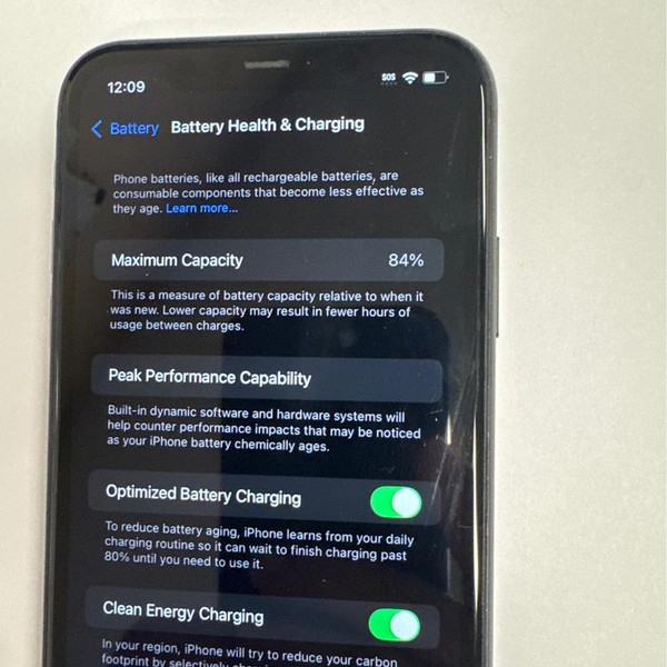 Apple iPhone 11 - Unlocked, 64 GB, Black, A2111