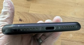 Fair
													Apple iPhone Xr - Unlocked, Black, 128 GB, A1984, photo 3 of 7