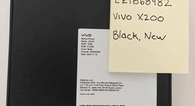 New
													Vivo X200 Pro - Unlocked Non-US, Black, 512 GB, 16 GB, photo 4 of 5