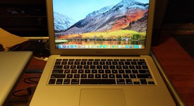 Good
													MacBook Air 2011 - 13" - Silver, 256 GB, 4 GB, photo 1 of 8