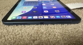 Mint
													Apple iPad 10th Gen - Wi-Fi, Blue, 64 GB, A2696, photo 2 of 6