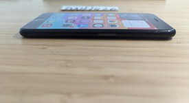 Good
													Apple iPhone SE 2nd Gen 2020 - Unlocked, Black, 128 GB, A2275, photo 5 of 14