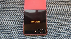 Mint
													Samsung Galaxy Z Flip7 - Verizon, Coral, 256 GB, 12 GB, SM-F766U, photo 2 of 12