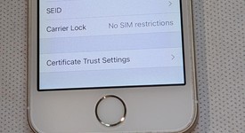 Good
													Apple iPhone SE 1st Gen 2016 - Unlocked, Gold, 64 GB, A1662, photo 3 of 4