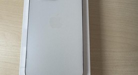 Mint
													Apple iPhone 15 Pro - Unlocked, White, 128 GB, A2848, photo 4 of 12