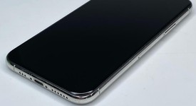 Mint
													Apple iPhone 11 Pro - Verizon, Silver, 64 GB, A2160, photo 2 of 6