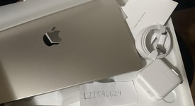 Mint
													MacBook Air 2025 (M4) - 13" - Apple M4, Starlight, 256 GB, 16 GB, photo 1 of 6