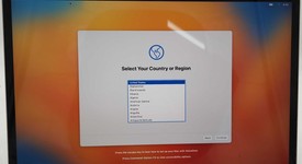 Fair
													MacBook Pro 2017 (No Touch Bar) - 13" - I5, Gray, 256 GB, 16 GB, photo 2 of 8