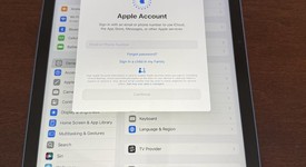 Good
													Apple iPad 10th Gen - Unlocked, Blue, 64 GB, A2757, photo 5 of 13