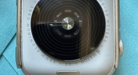 Good
													Apple Watch SE 2nd Gen 44mm - Silver, A2723 - GPS, Aluminum, photo 3 of 6