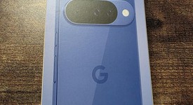 New
													Google Pixel 10 - Unlocked, Indigo, 128 GB, GLBW0, photo 3 of 5