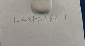 Used
													Apple AirPods 4th Gen - Active Noise Cancellation, photo 3 of 7