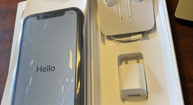 Mint
													Apple iPhone Xr - T-Mobile, Black, 64 GB, A1984, photo 2 of 6