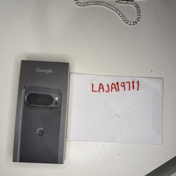 Google Pixel 10 Pro XL - Unlocked, 256 GB, Obsidian, GUL82