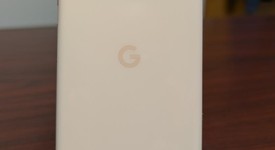 Mint
													Google Pixel 8 - Unlocked, Rose, 128 GB, 8 GB, G9BQD, Sub-6 5G, photo 2 of 12
