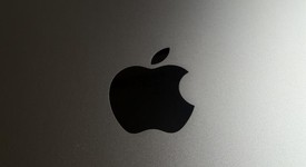 Mint
													Apple iPad Air 4th Gen - Unlocked, Gray, 256 GB, A2324, photo 5 of 16