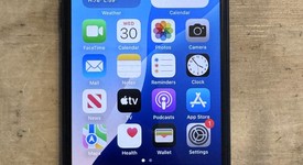 Fair
													Apple iPhone SE 3rd Gen 2022 - T-Mobile, Midnight, 64 GB, A2595, photo 1 of 11