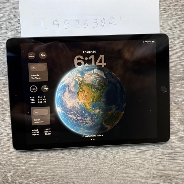 Apple iPad (8th Gen) - Wi-Fi, 32 GB, Gray, A2270