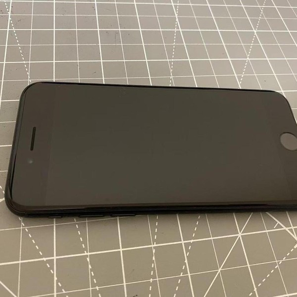 Apple iPhone SE 2nd Gen 2020 - Unlocked, 64 GB, Black, A2275