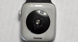 Good
													Apple Watch SE 2nd Gen 40mm - Silver, A2722 - GPS, Aluminum, photo 2 of 9