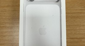 New
													Apple iPhone 17 Pro Max - Verizon, Silver, 256 GB, A3257, photo 2 of 3