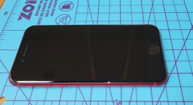 Good
													Apple iPhone SE 3rd Gen 2022 - Unlocked, Red, 64 GB, A2595, photo 4 of 18