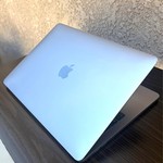 Good MacBook Pro 2019 - 13 inch - 128 GB, Gray, 8 GB, Intel Core i5