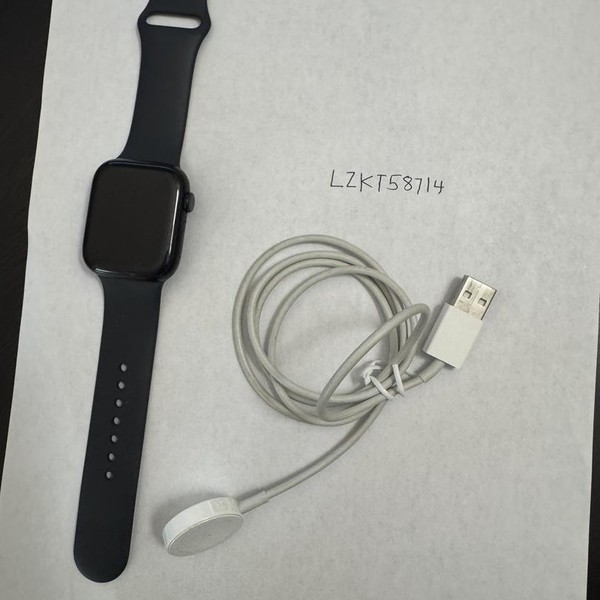 Apple Watch Series 7 45mm - Black, A2474 - GPS, Aluminum