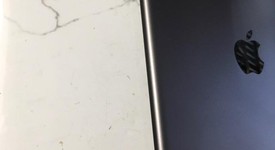 Mint
													Apple iPad 9th Gen - Unlocked, Gray, 64 GB, A2603, photo 5 of 6