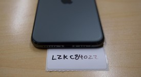 Good
													Apple iPhone 11 Pro - AT&T, Green, 256 GB, A2160, photo 3 of 8