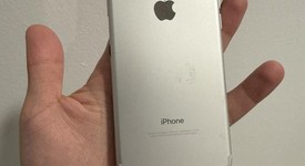 Fair
													Apple iPhone 7 - AT&T, Silver, 32 GB, A1778, photo 4 of 8